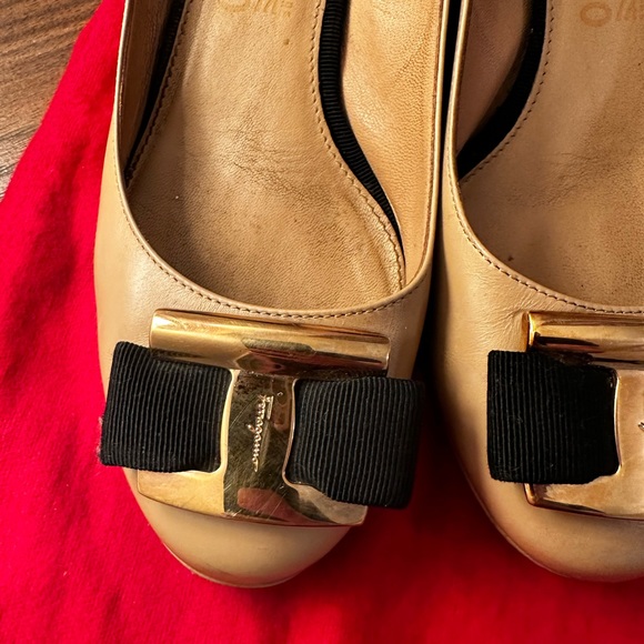 Salvatore Ferragamo wedges - Picture 3 of 4